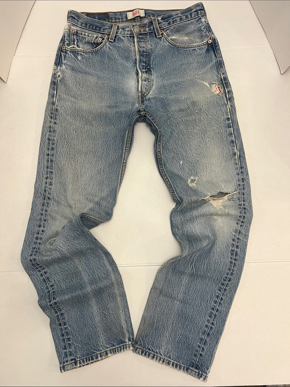 LEVI’S 501 XX 90’s Y2K DISTRESSED FADED GRUNGE STREETWEAR VINTAGE JEANS